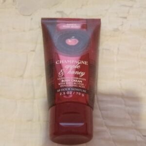 Bath & Body Works Red Champagne Apple & Honey Moisturizer